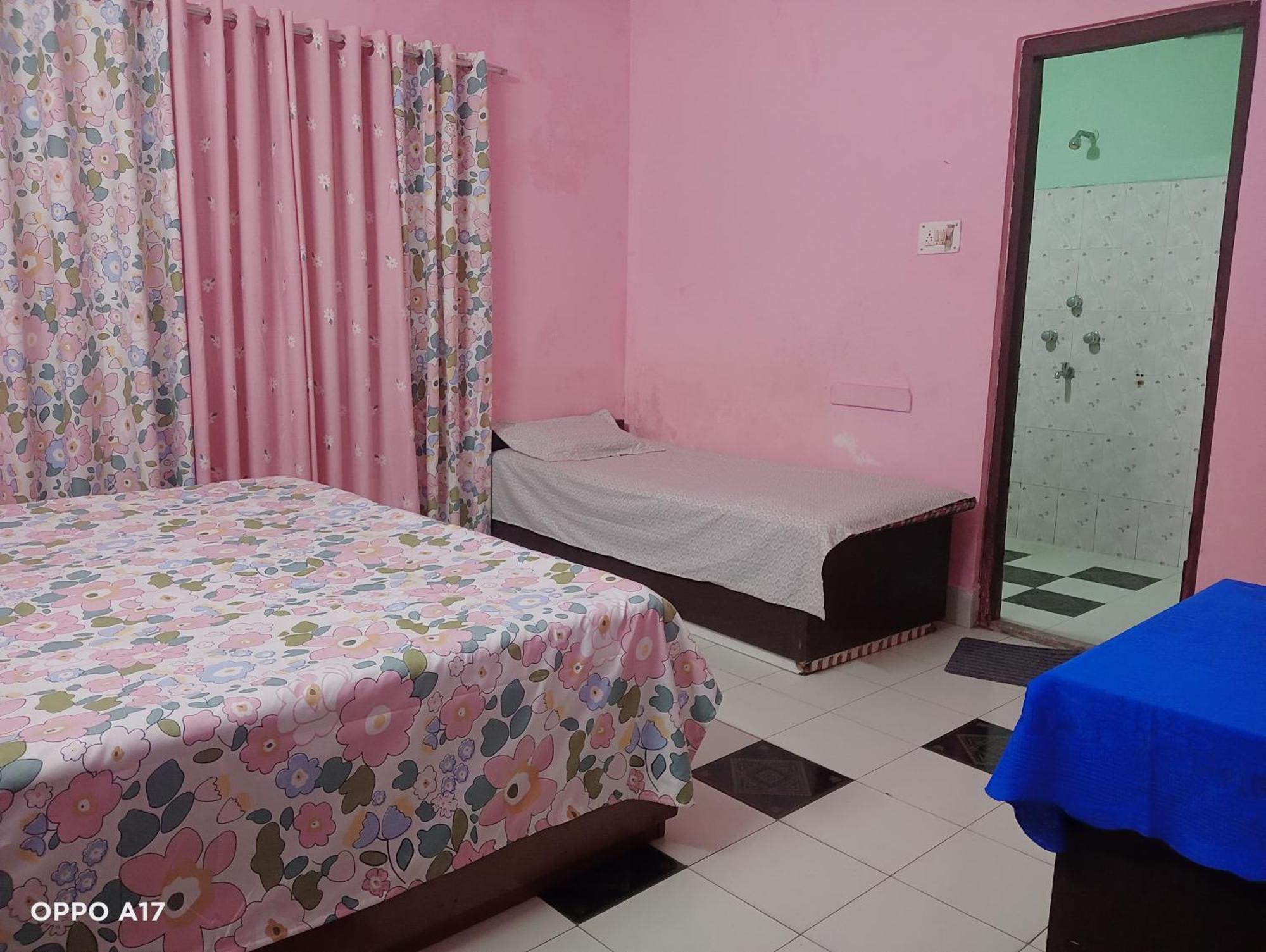 Swaroop Ashray Homestay Siliguri Cameră foto